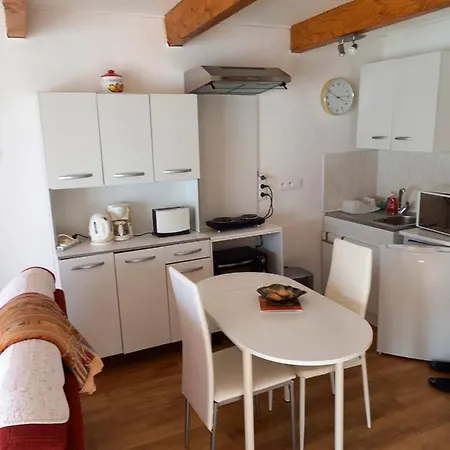 Agreable Et Tres Lumineux Lejlighed Salles-dʼAude